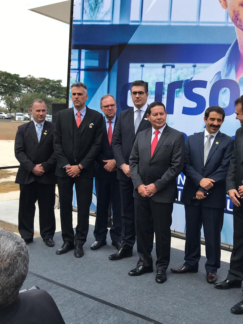 Presidente da Câmara e prefeito de Jaguariúna prestigiam visita do vice-presidente da República ao campus do Unasp