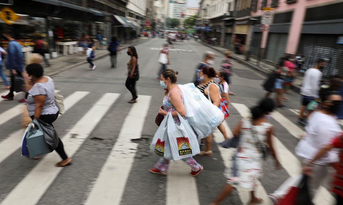 Intenção de Consumo das Famílias sobe 0,7% em janeiro