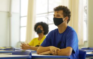 Educação SP implementa novo currículo para todos os alunos da 1ª série do ensino médio