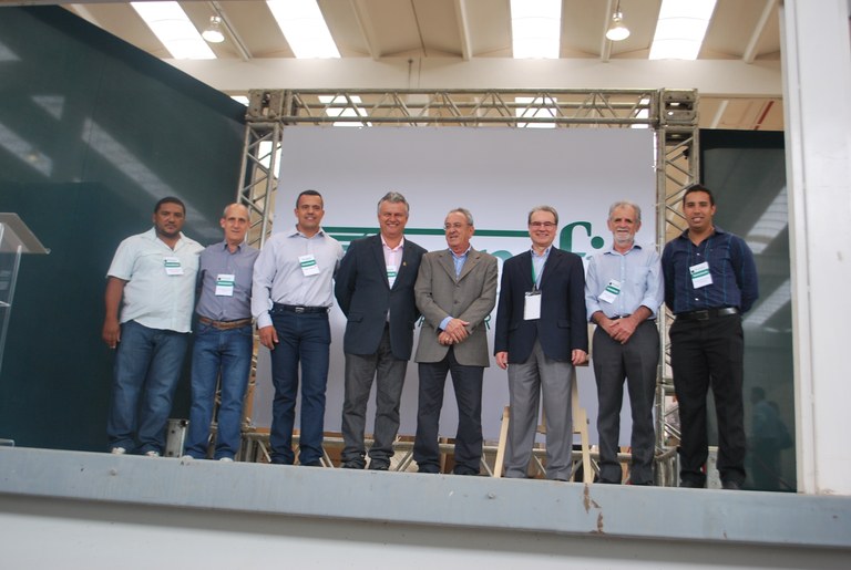 Vereadores participam de inauguração da Empresa Camfil em Jaguariúna