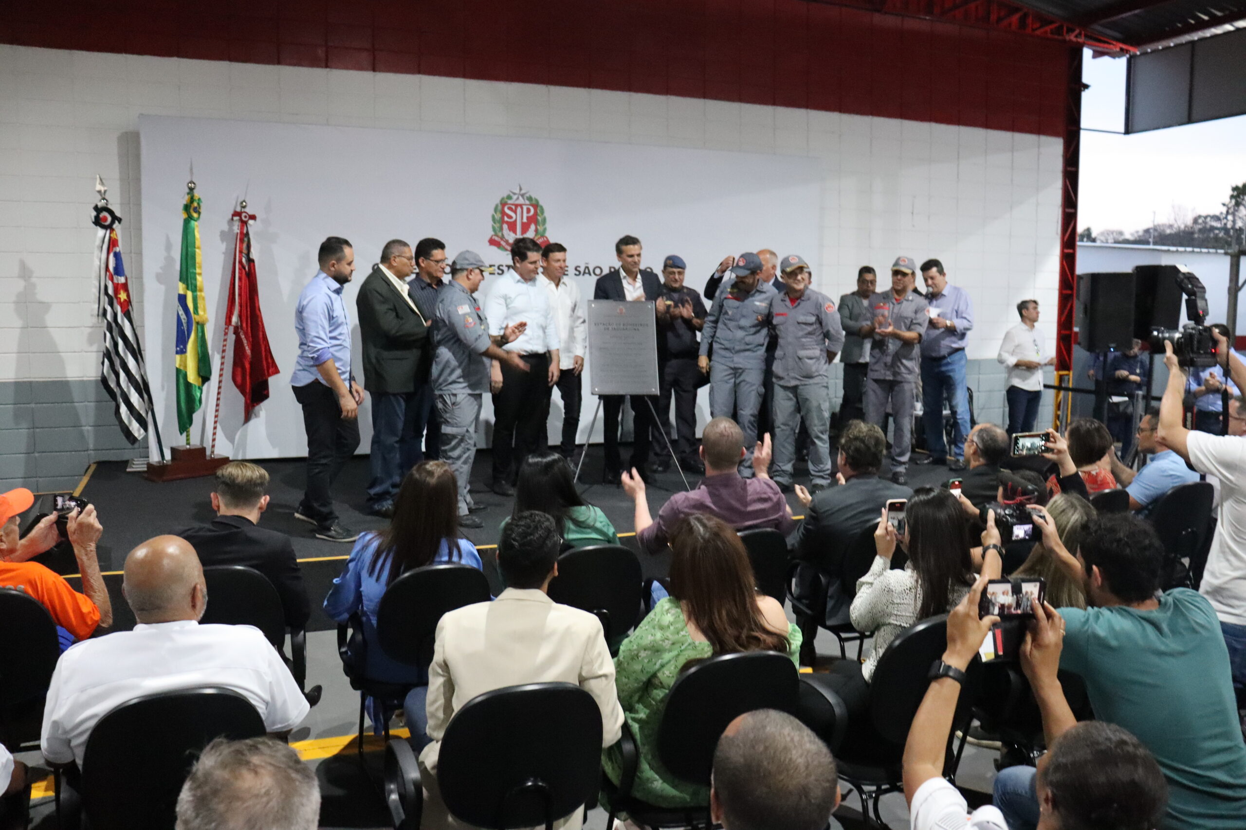 Vereadores acompanham inauguração da nova sede do Corpo de Bombeiros de Jaguariúna