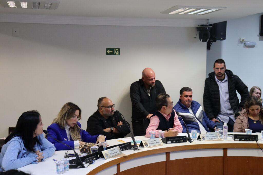 Vereadores participam de Audiência Pública da Saúde